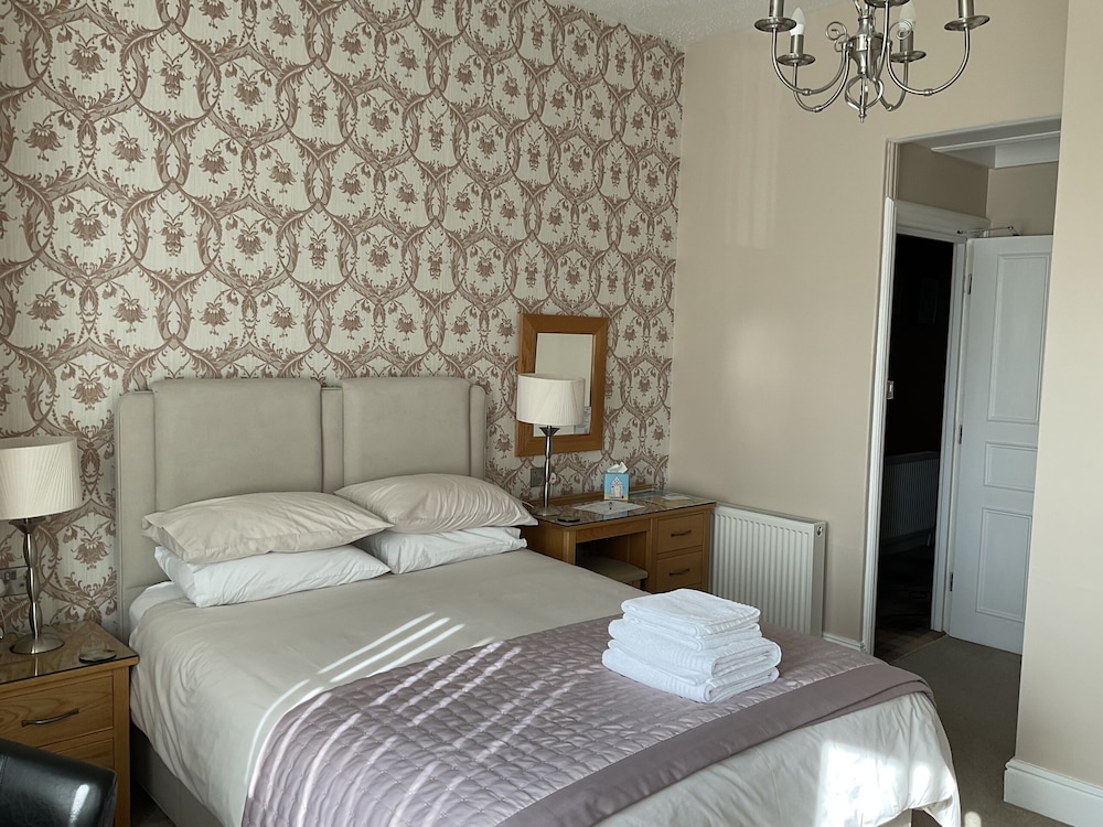 Glenora Guest House 14/57