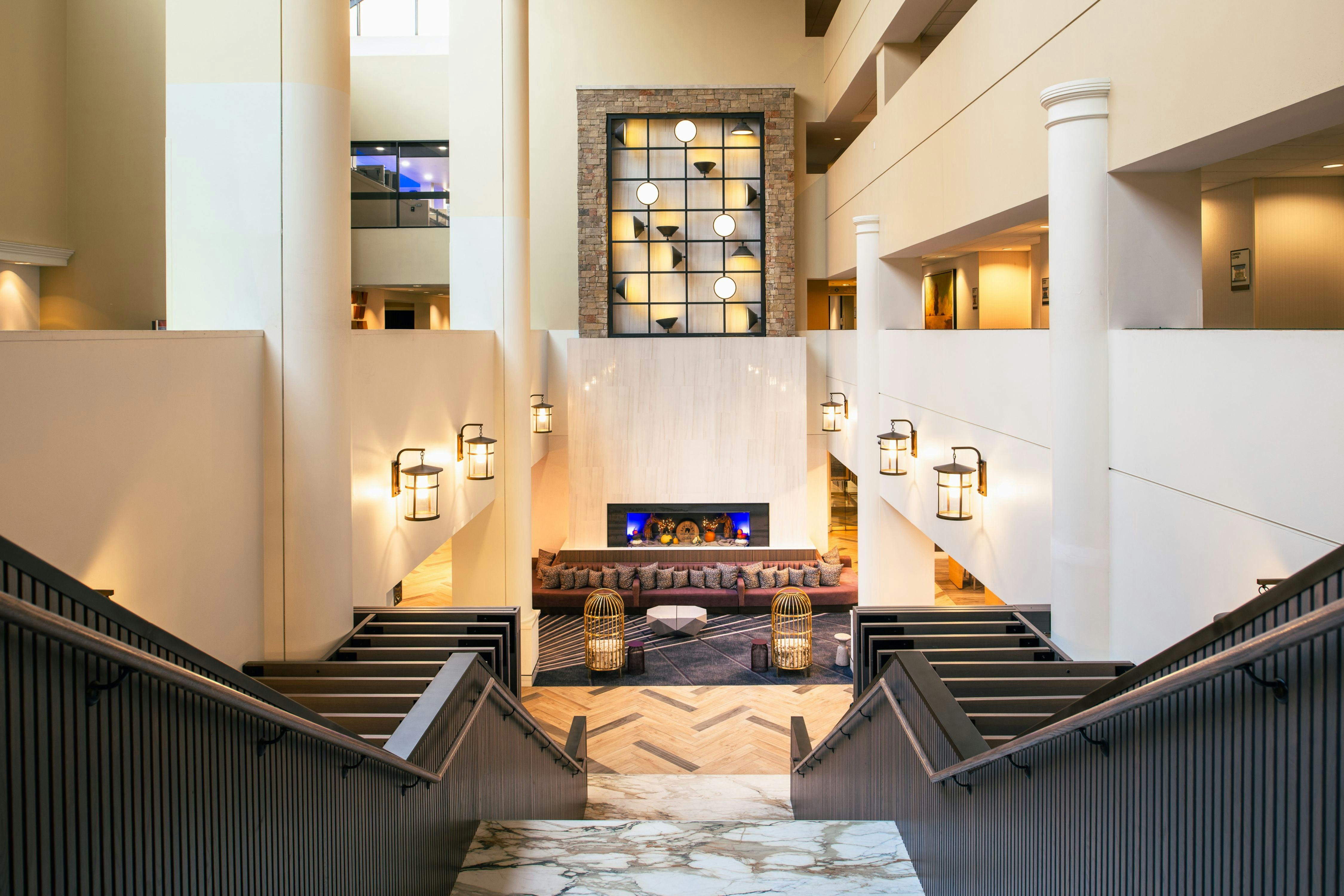 Hilton Lexington Downtown 20/50