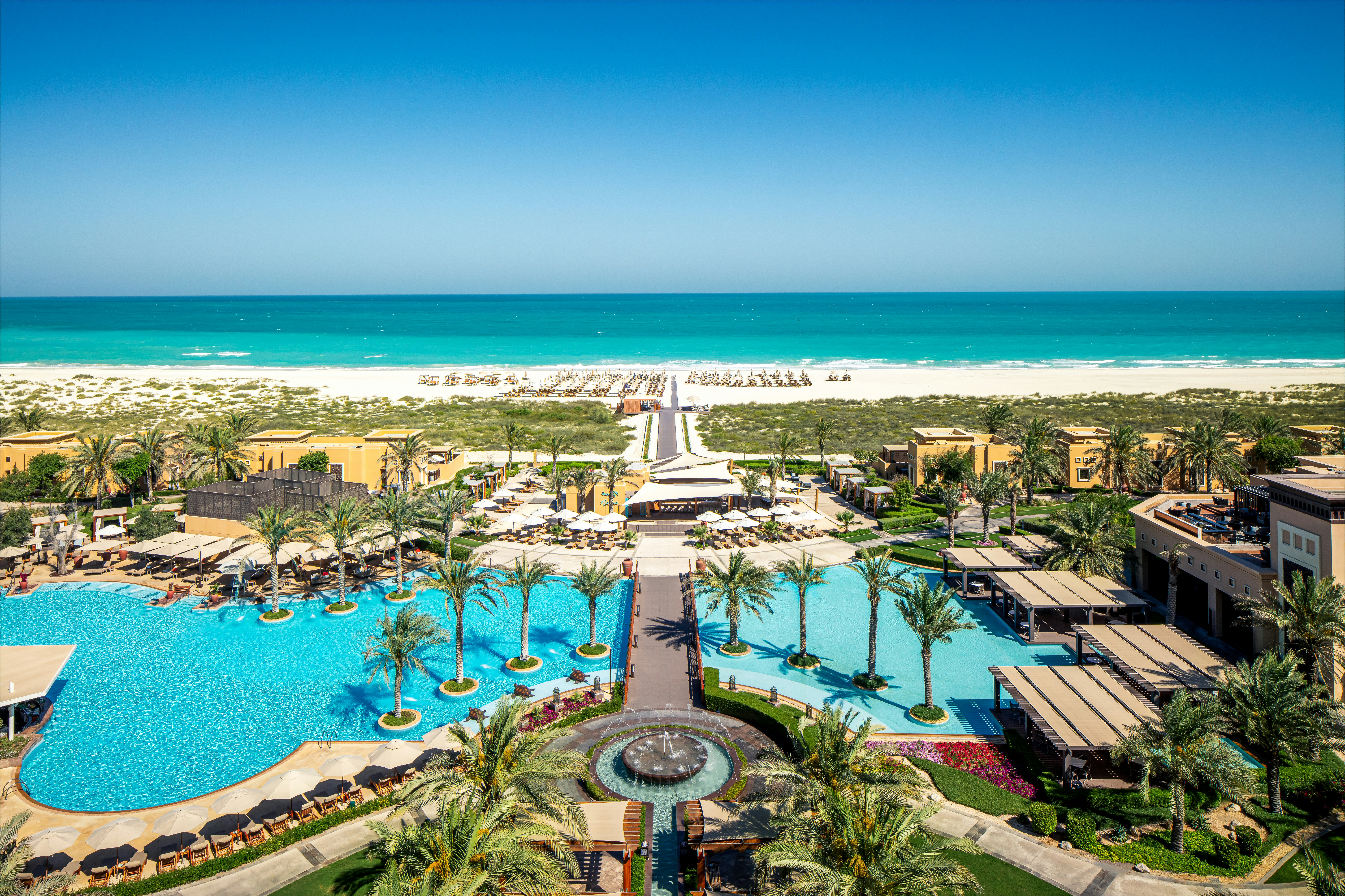 Saadiyat Rotana Resort & Villas 48/53