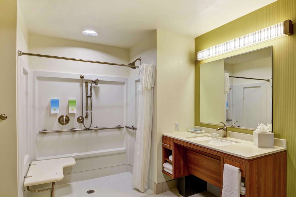 Home2 Suites by Hilton Idaho Falls 12/53