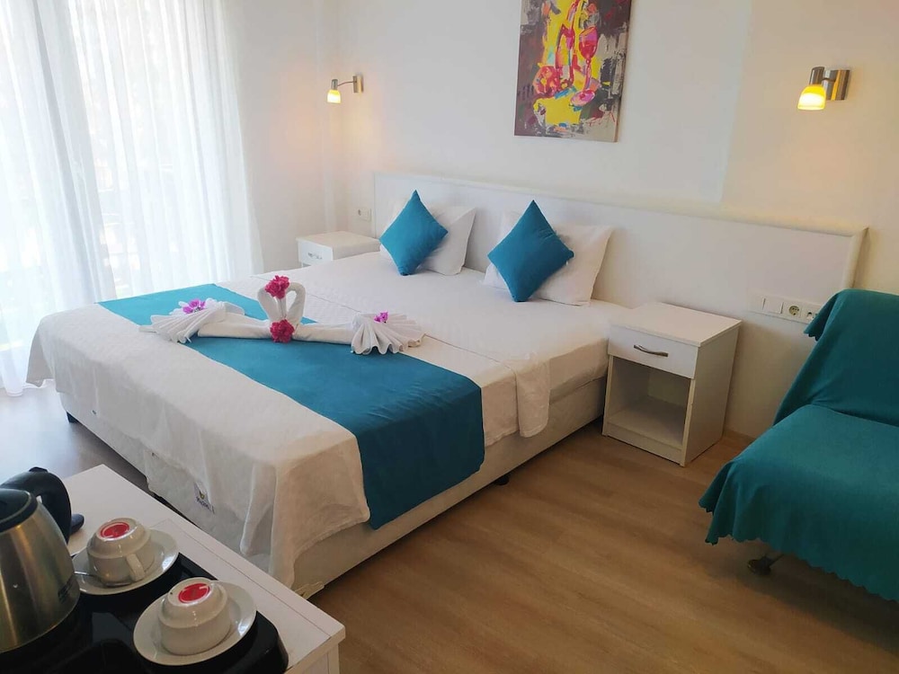 Alya Hotel Gocek 10/70