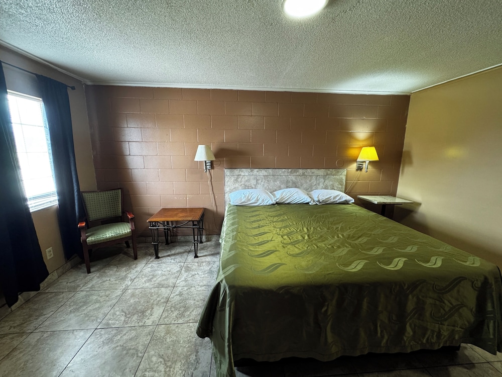 OYO Briarwood Motel 17/49