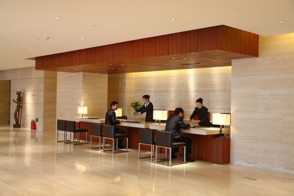 Tian Feng International Hotel 20/23