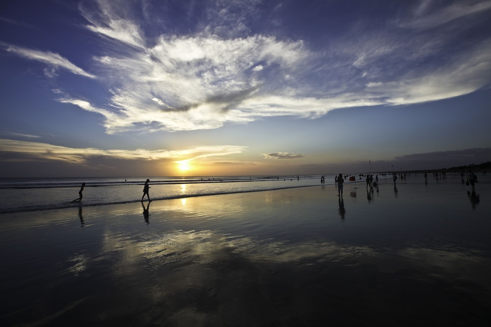 Kuta Seaview Beach Resort 75/78