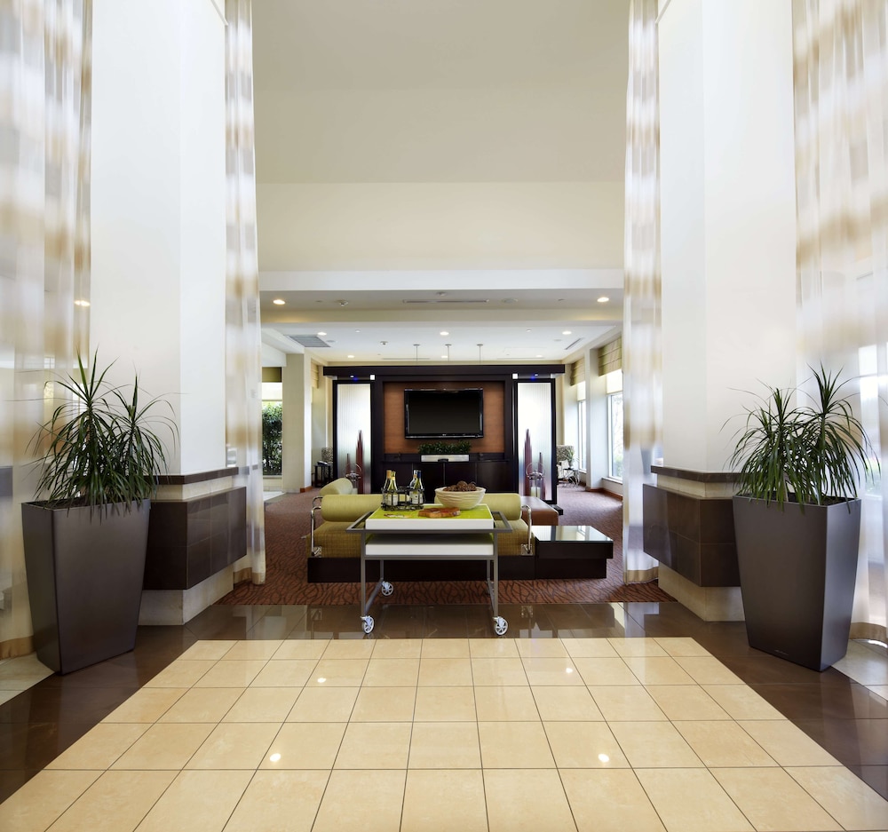 Hilton Garden Inn Dallas/Arlington 10/69