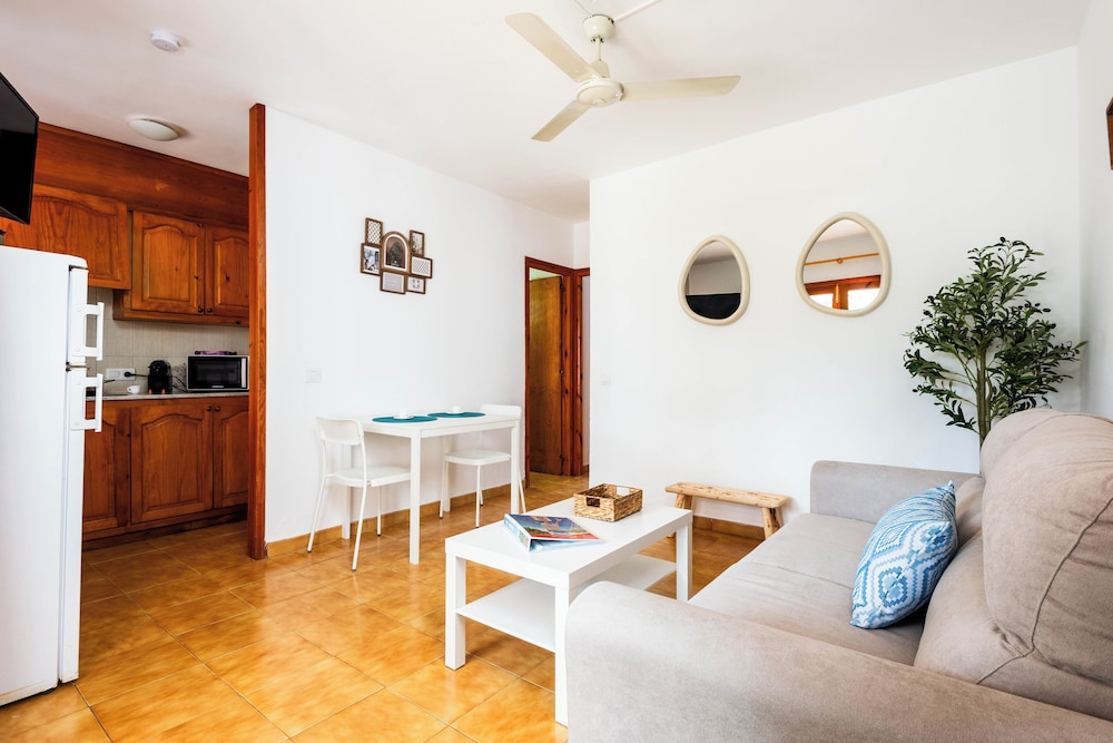 Apartamentos Mar Blanca 47/67