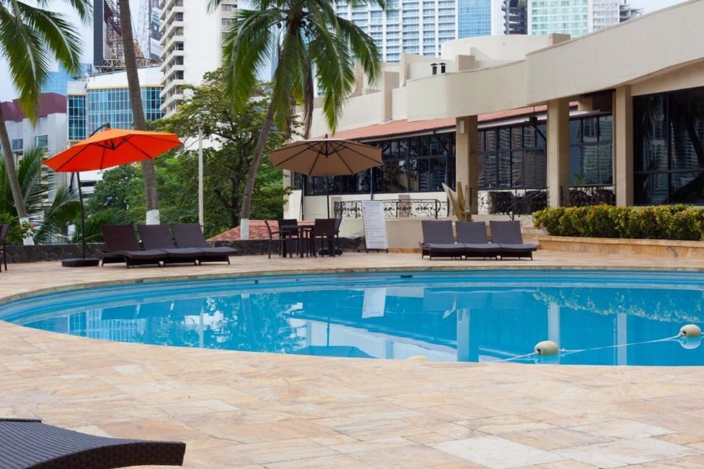Plaza Paitilla Inn Hotel 49/50