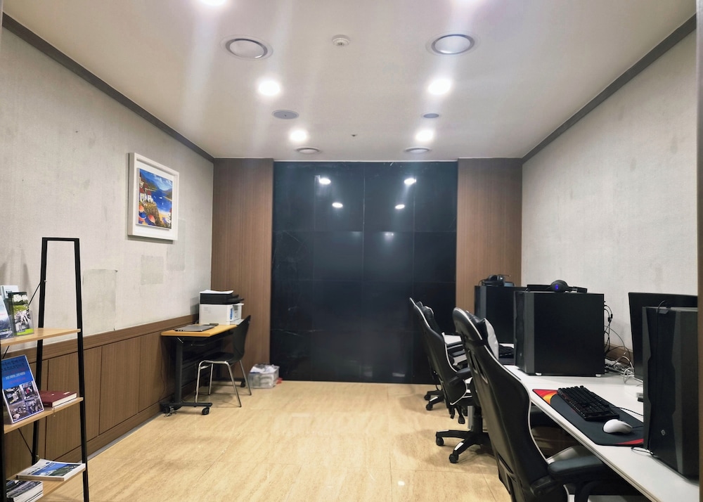 Dongwon Royal Country Club & Resort 63/71