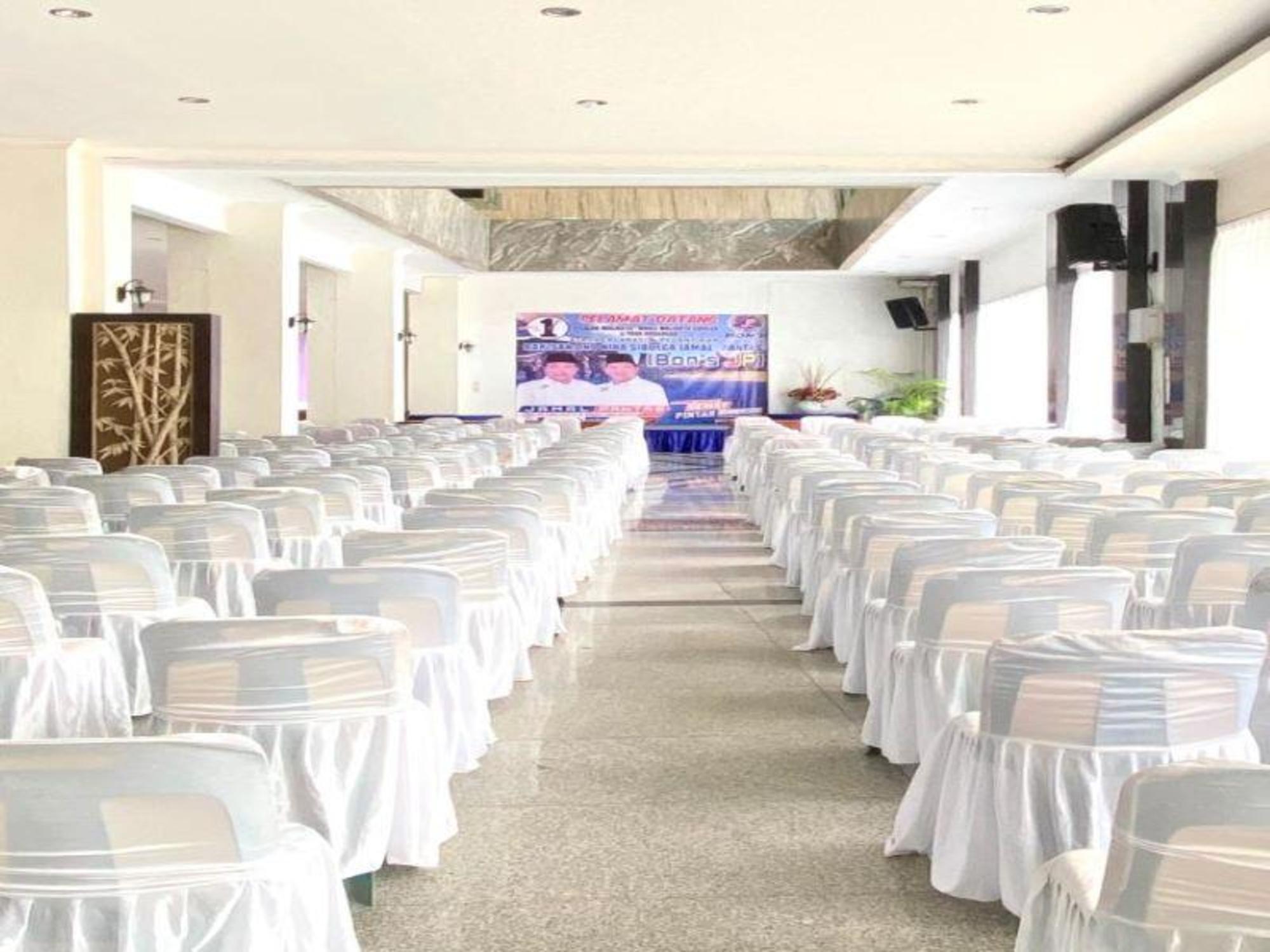 Hotel Prima Indah 22/27