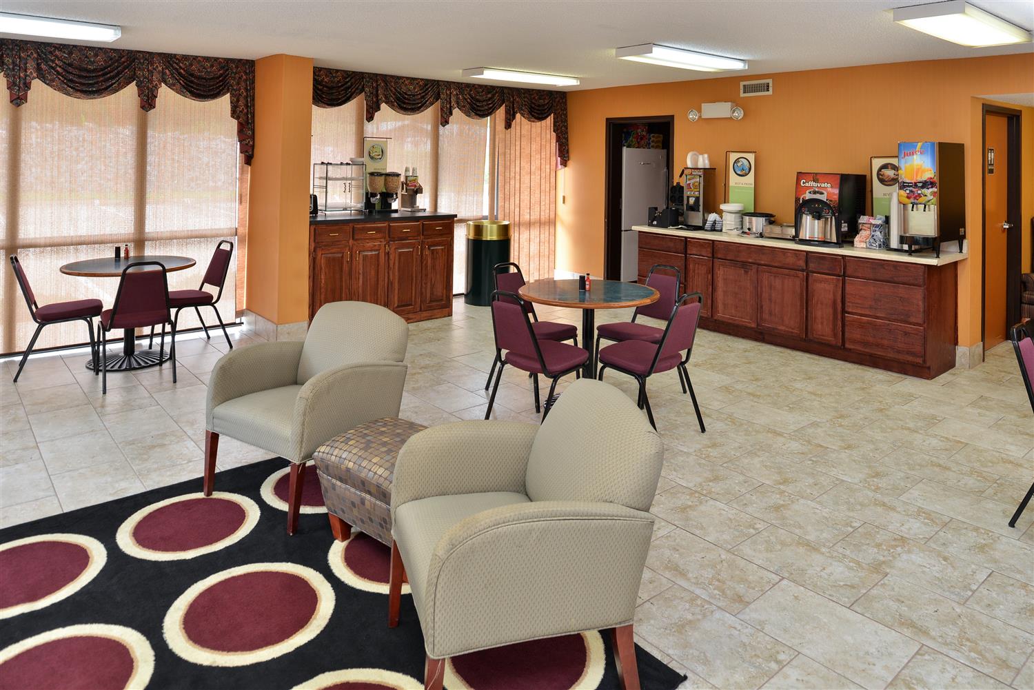 Americas Best Value Inn & Suites Sheridan 17/18