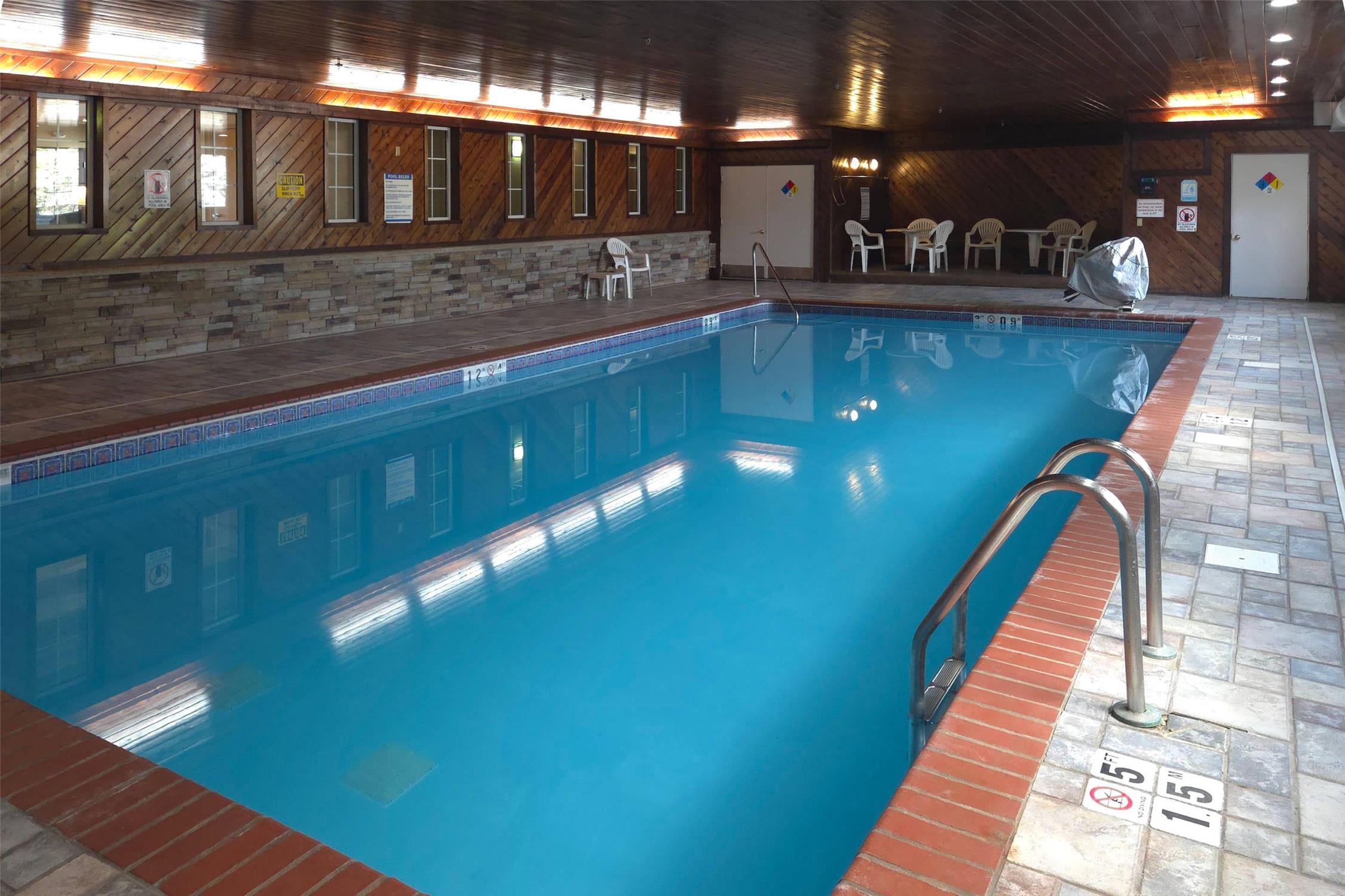 MainStay Suites LeClaire - Quad Cities 9/13