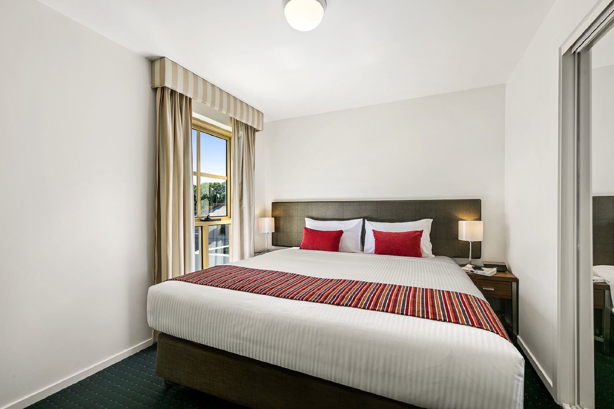 1 BEDROOM, APARTMENT