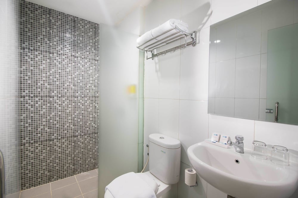 Hotel 88 Mangga Besar 62 Lokasari By WH 15/62