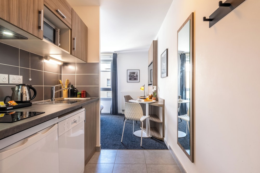 Nemea Appart Hotel Grand Coeur Nancy Centre 42/44