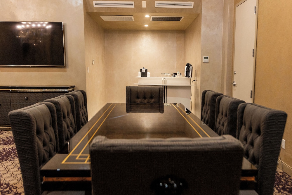 DoubleTree Houston Brookhollow 39/49