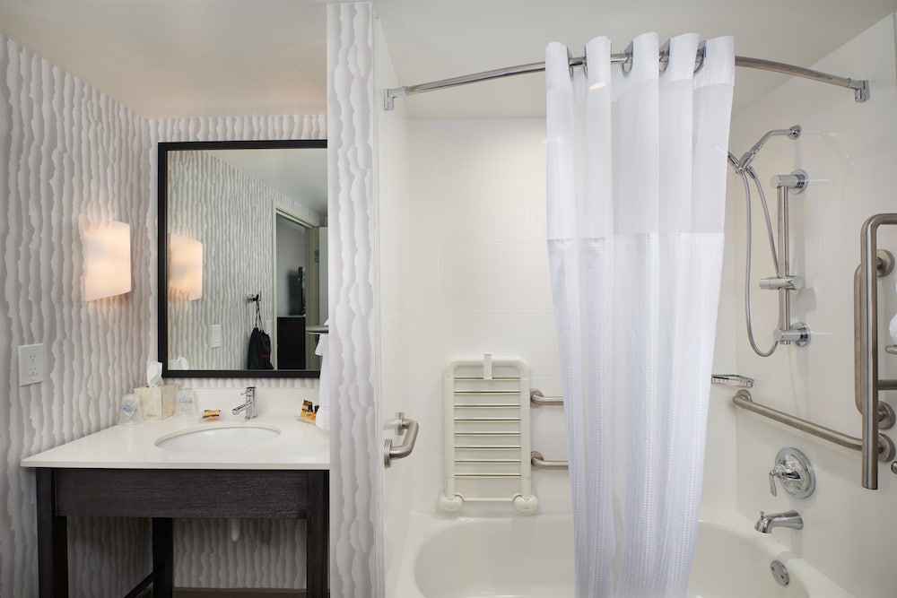 Best Western Plus Agate Beach Inn 8/46