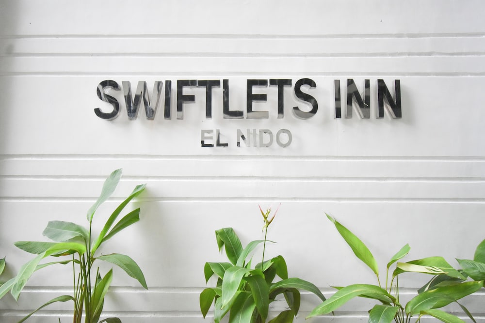 Swiftlets Inn 5/69