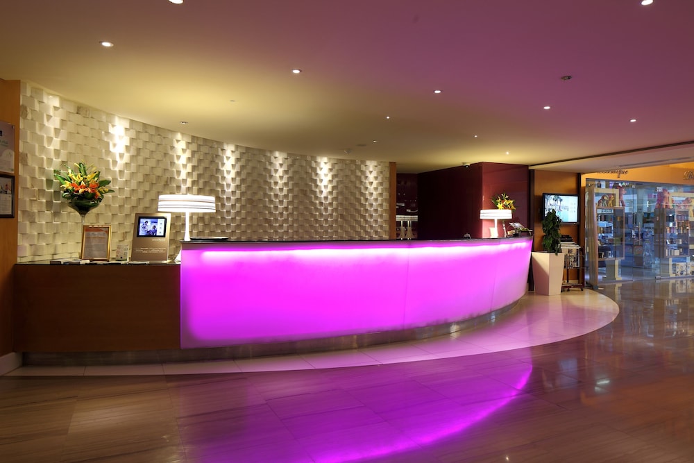 أجنحة نوفوتيل الرياض العليا(Novotel Suites Olaya Riyadh) 12/61