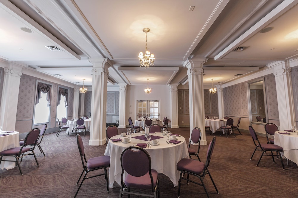 The Historic Gould Hotel Seneca Falls, an Ascend Collection Hotel 57/61