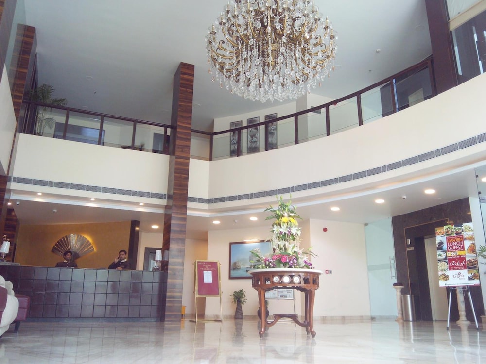 The Legend Hotel 6/29