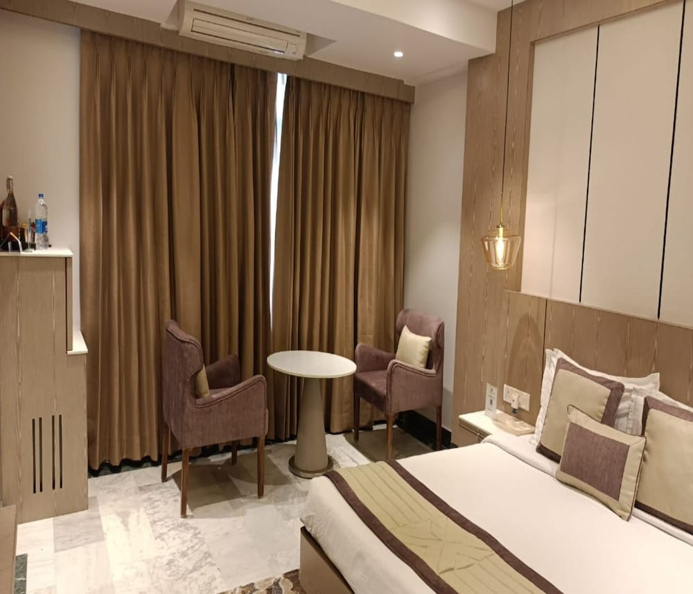 Capitol Residency 26/48