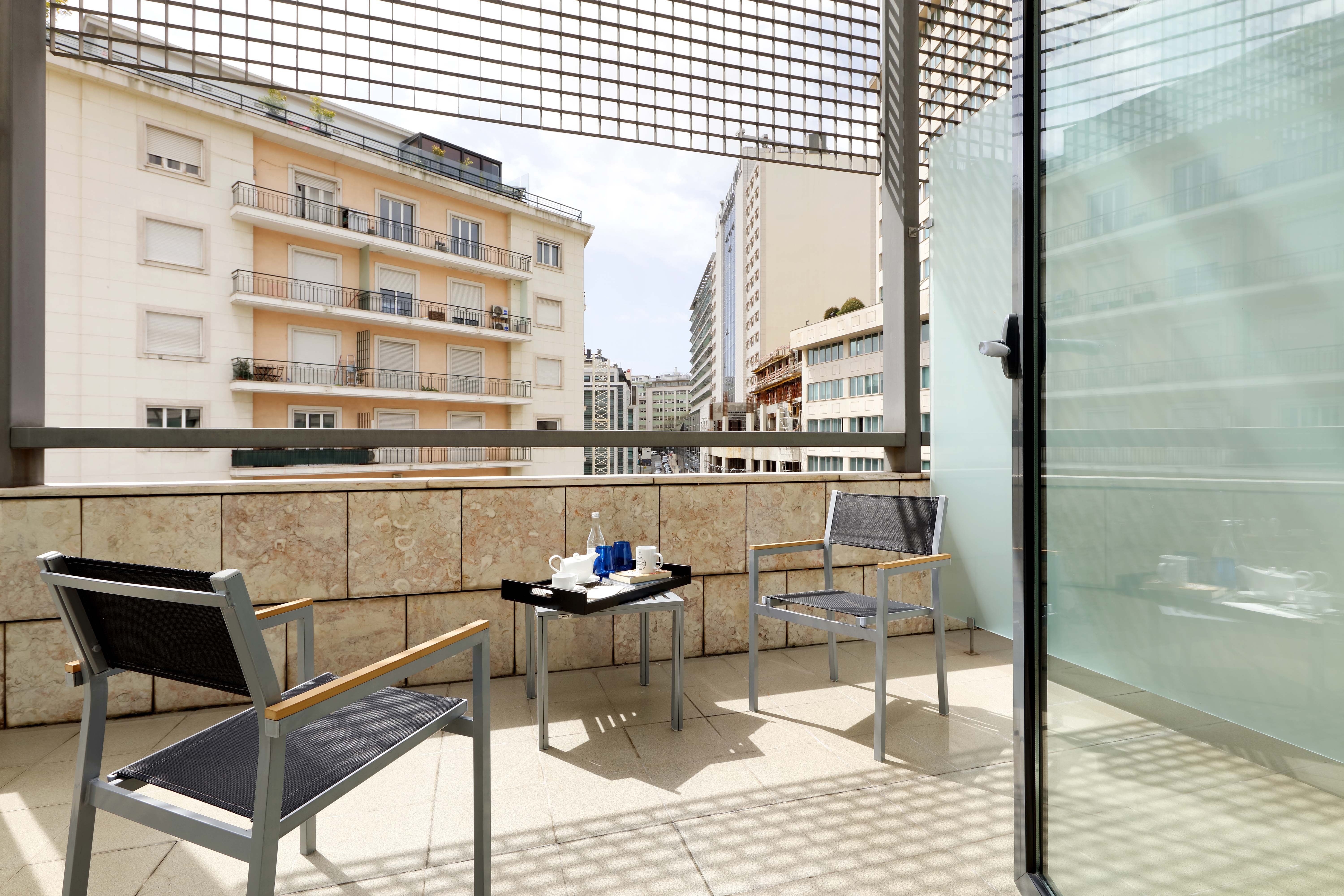 Eurostars Lisboa Parque 49/76