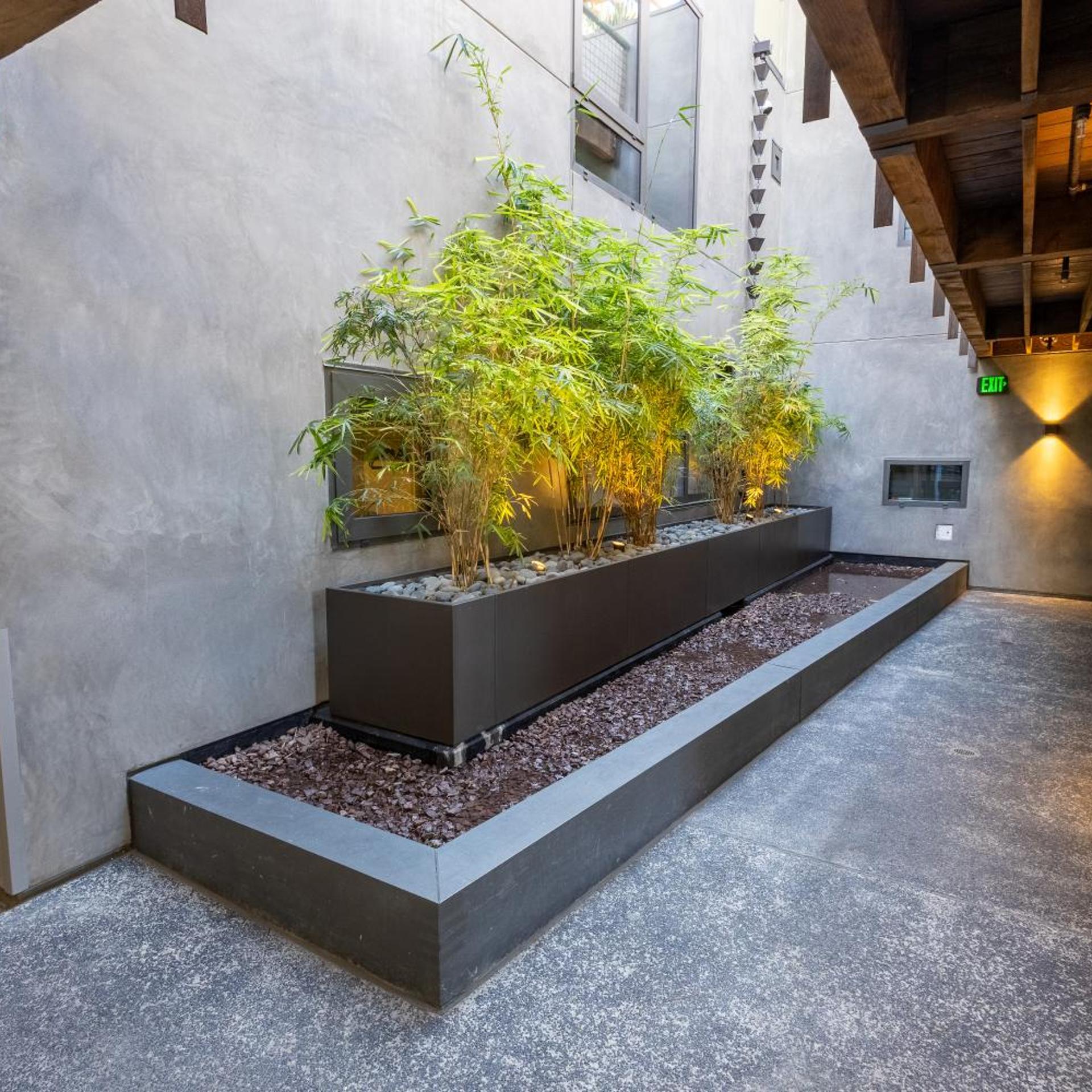 City24 Condo Hotel Little Italy Mission Hills 47/49