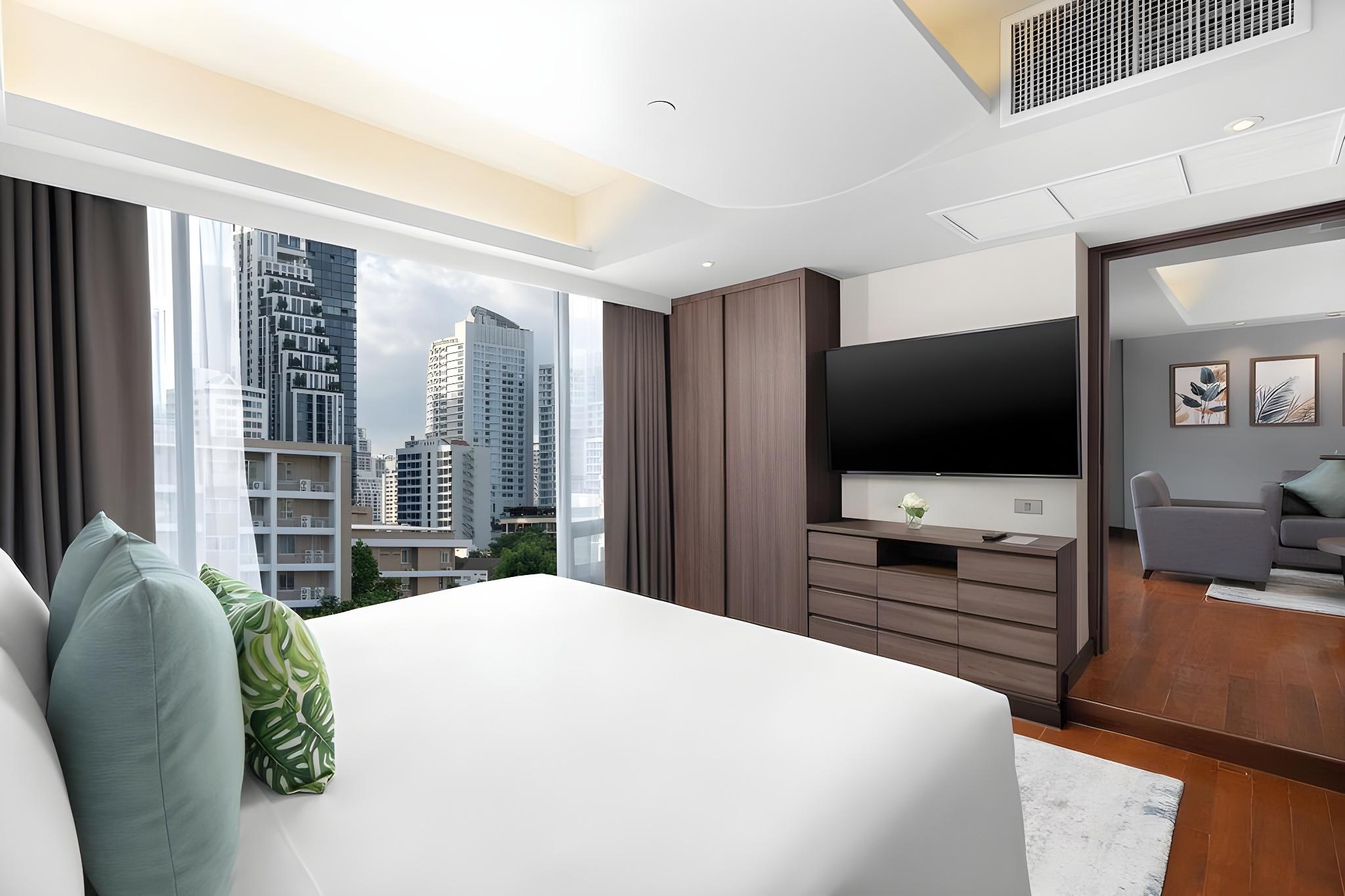 COMFORT, SUITE