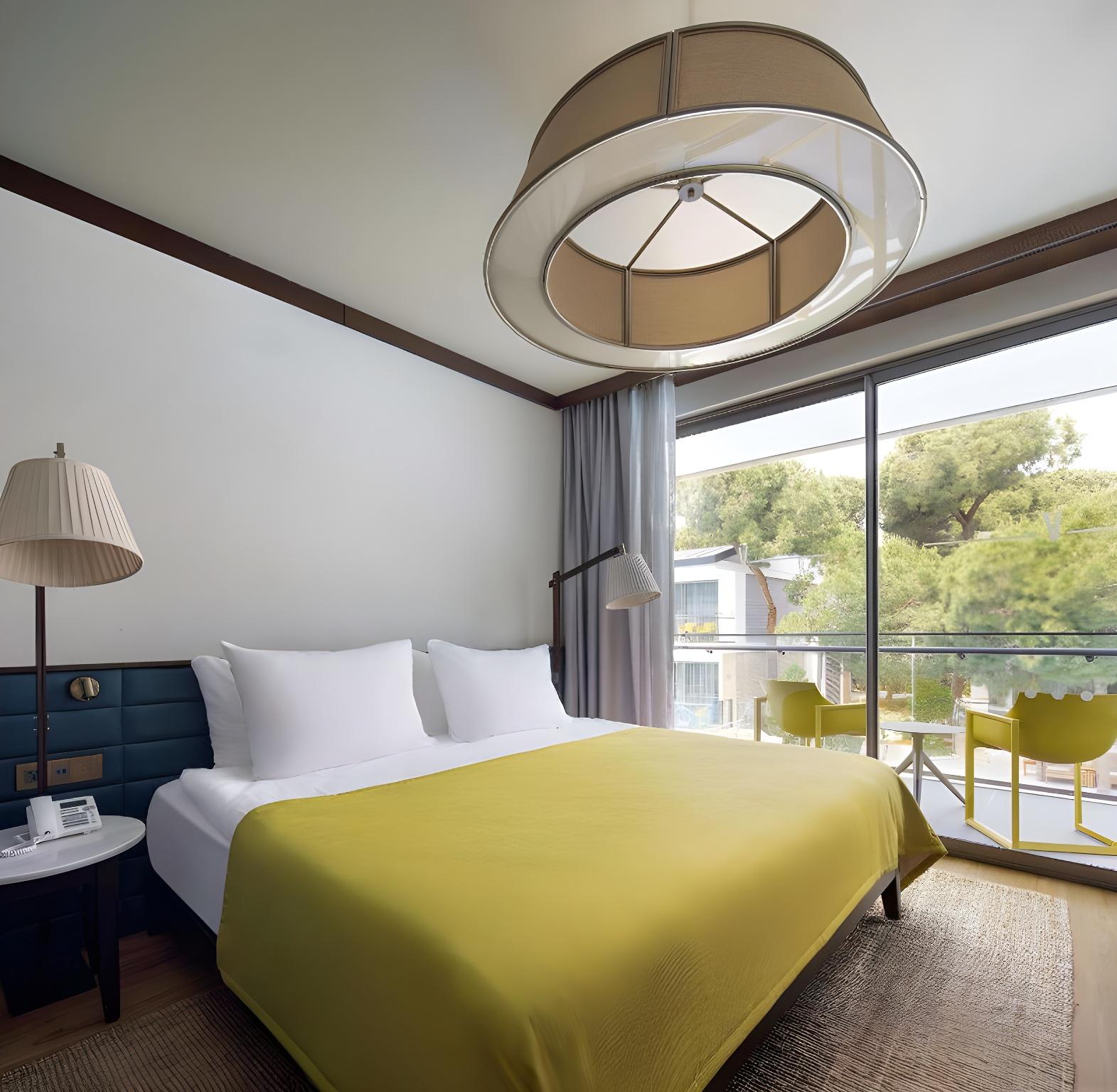 Duplex, Garden, Double and Twin Beds