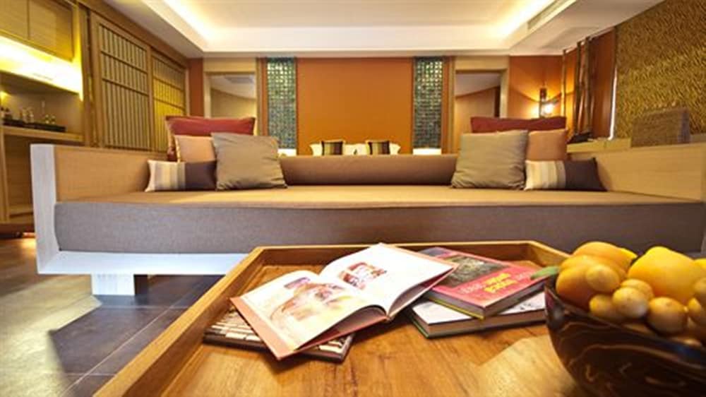 Montis Resort 54/67