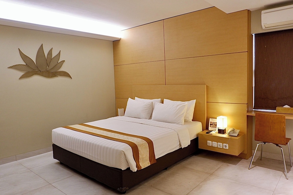 Lemo Hotel Serpong 15/62