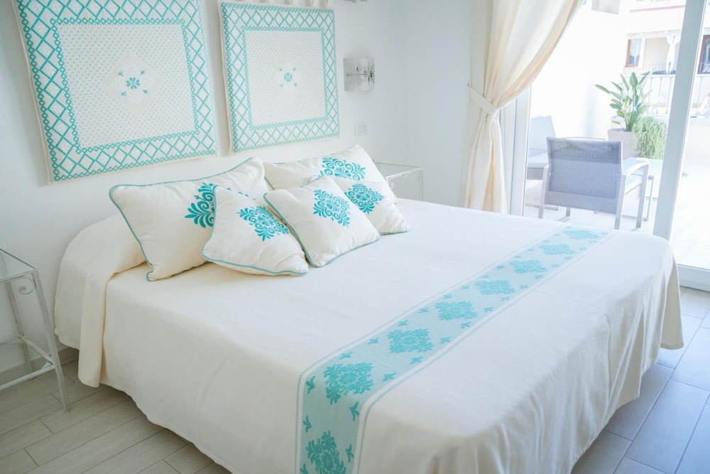 Regina Simius Hotel 10/50