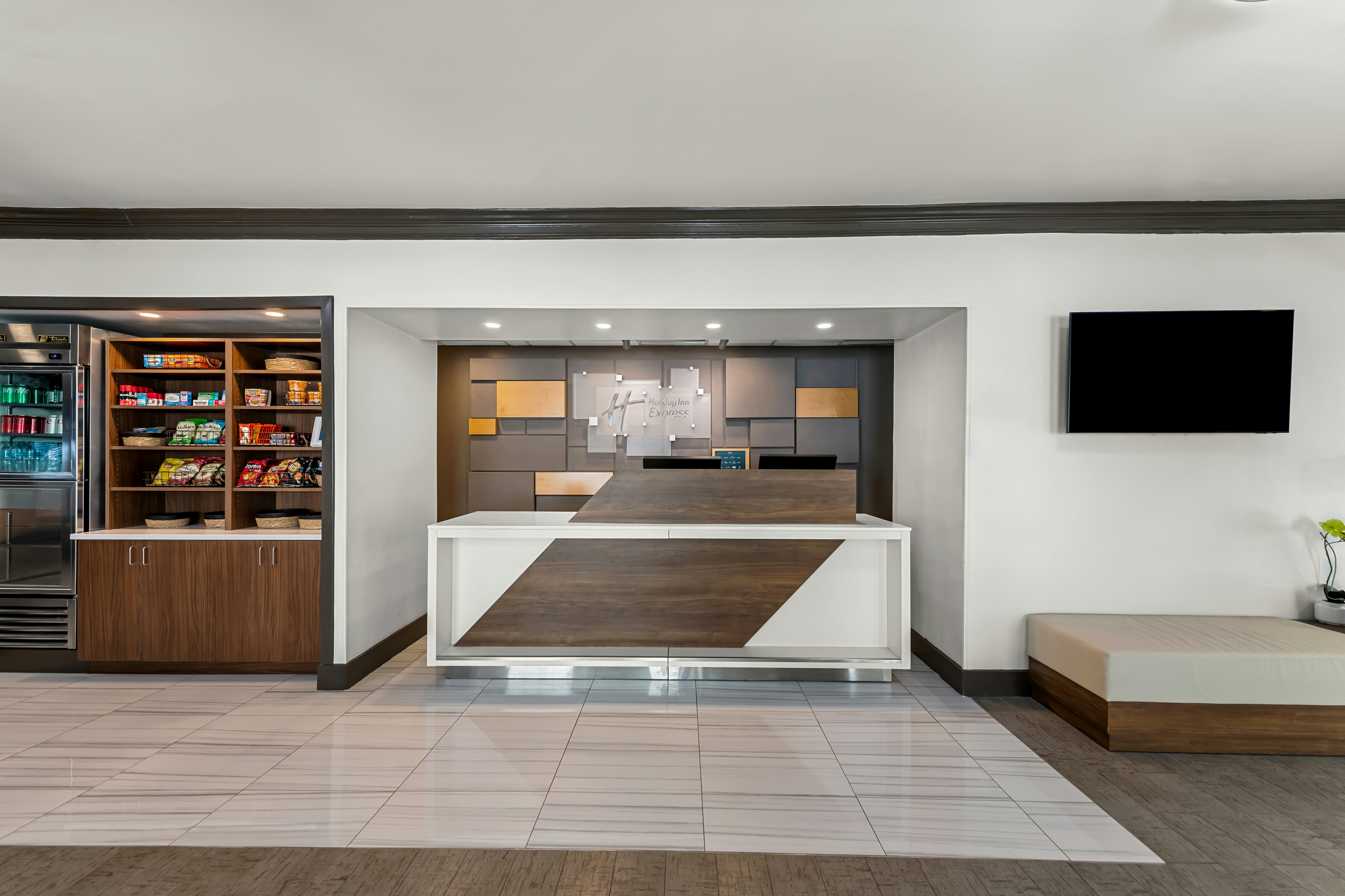 Holiday Inn Express Saint Simons Island 6/46