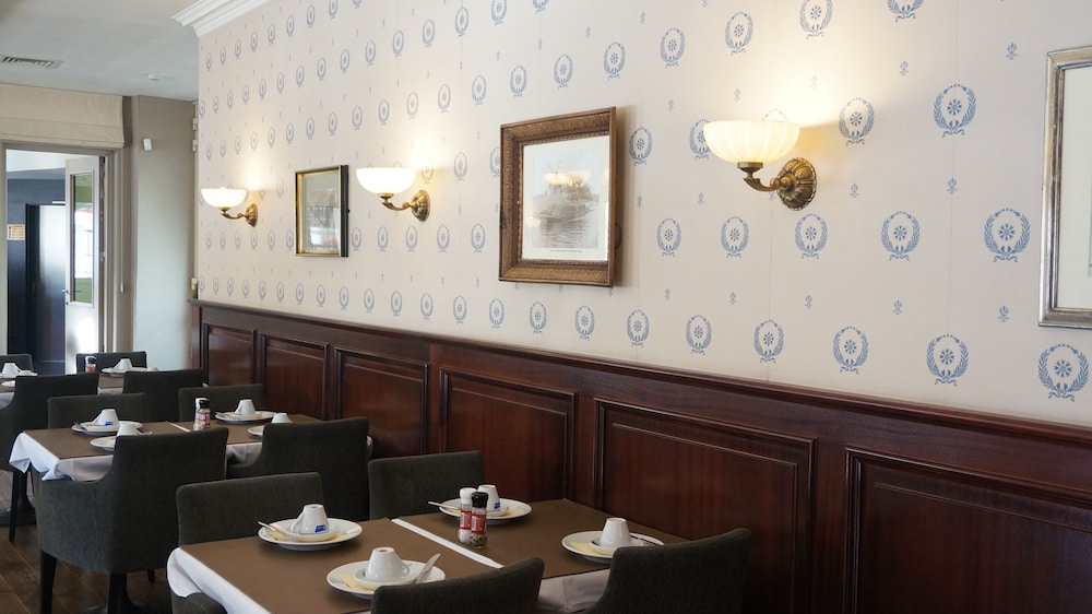 restaurant-cafeteria