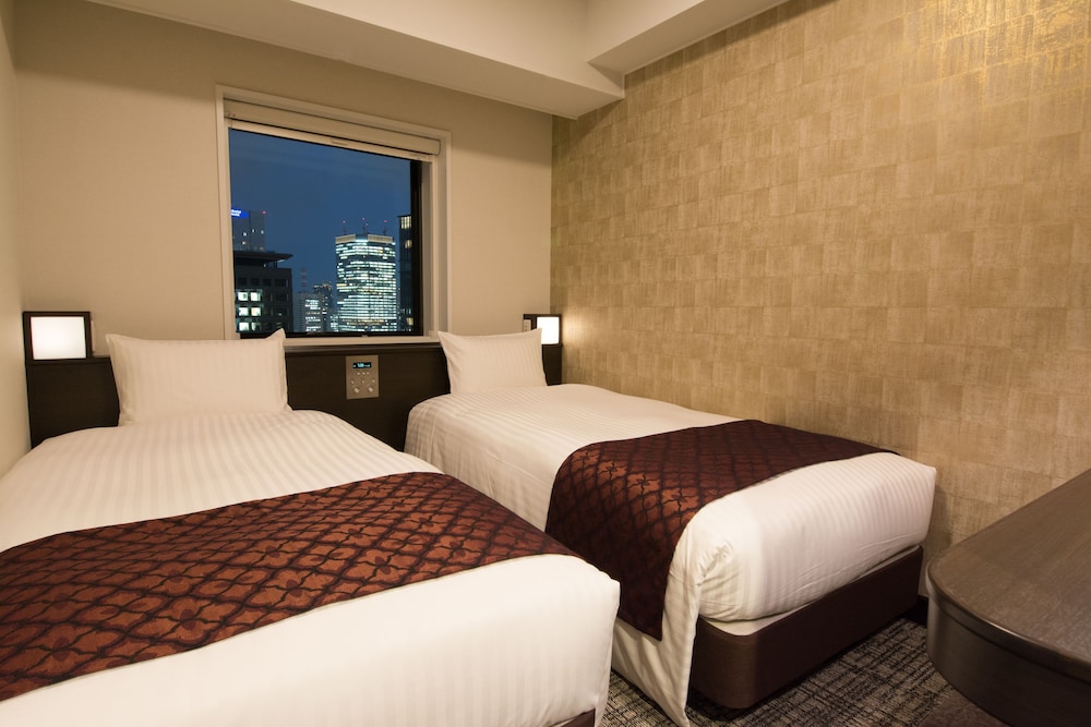 Toshi Center Hotel 18/65