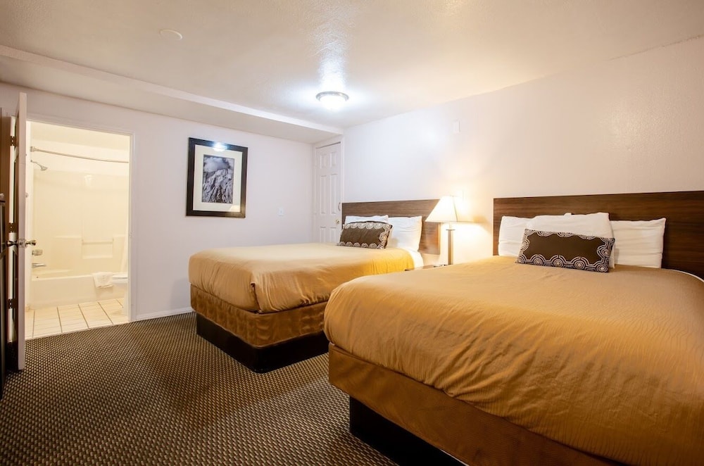 Celilo Inn 12/45