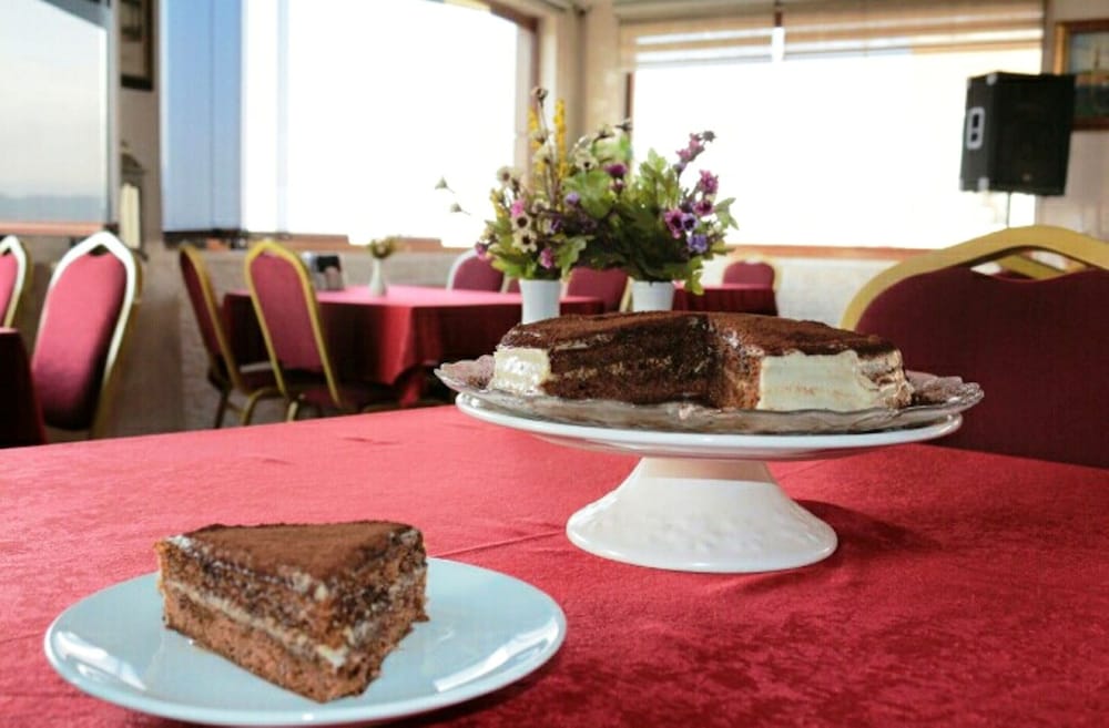 Samos Hotel 22/33