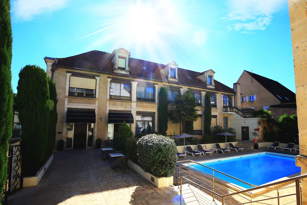 Hotel Le Renoir 2/36