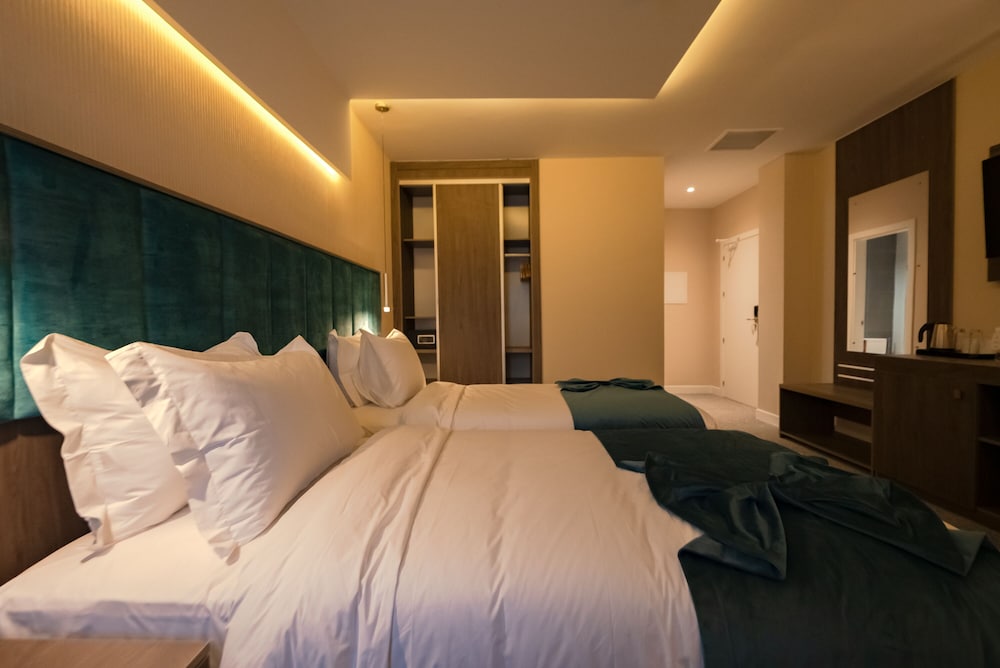 AD Hotel Pont d Hydra 14/35