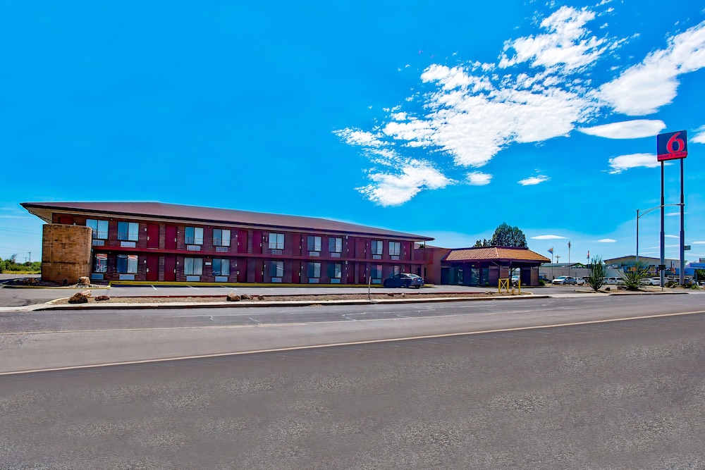 Motel6 Willcox, AZ 35/50