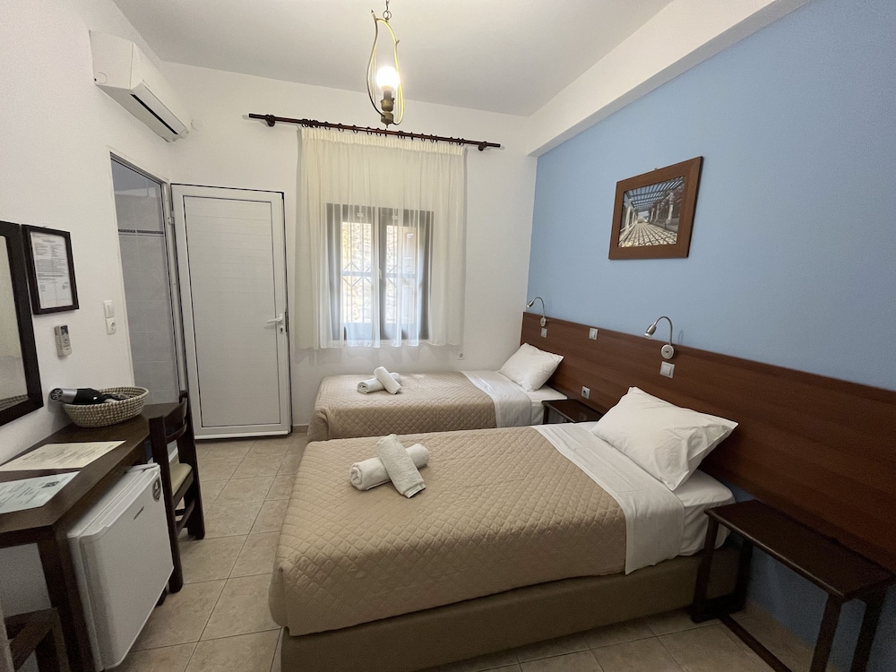 BASIC, TWIN BEDS