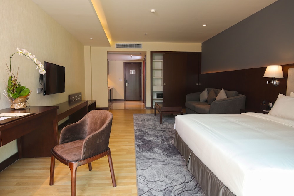 DELUXE, STUDIO, DOUBLE BED