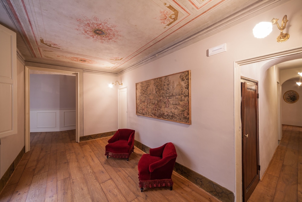 Palazzo D'oltrarno - Residenza D'epoca 28/38