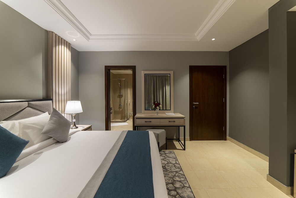 فندق انالة تبوك(Enala Hotel Apartments- Tabuk) 14/33