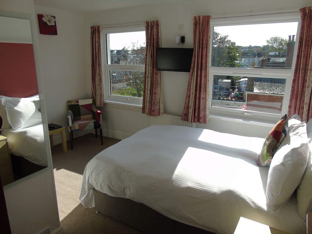 Carrington Guest House 15/50