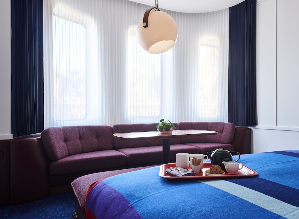 The Standard London 45/55