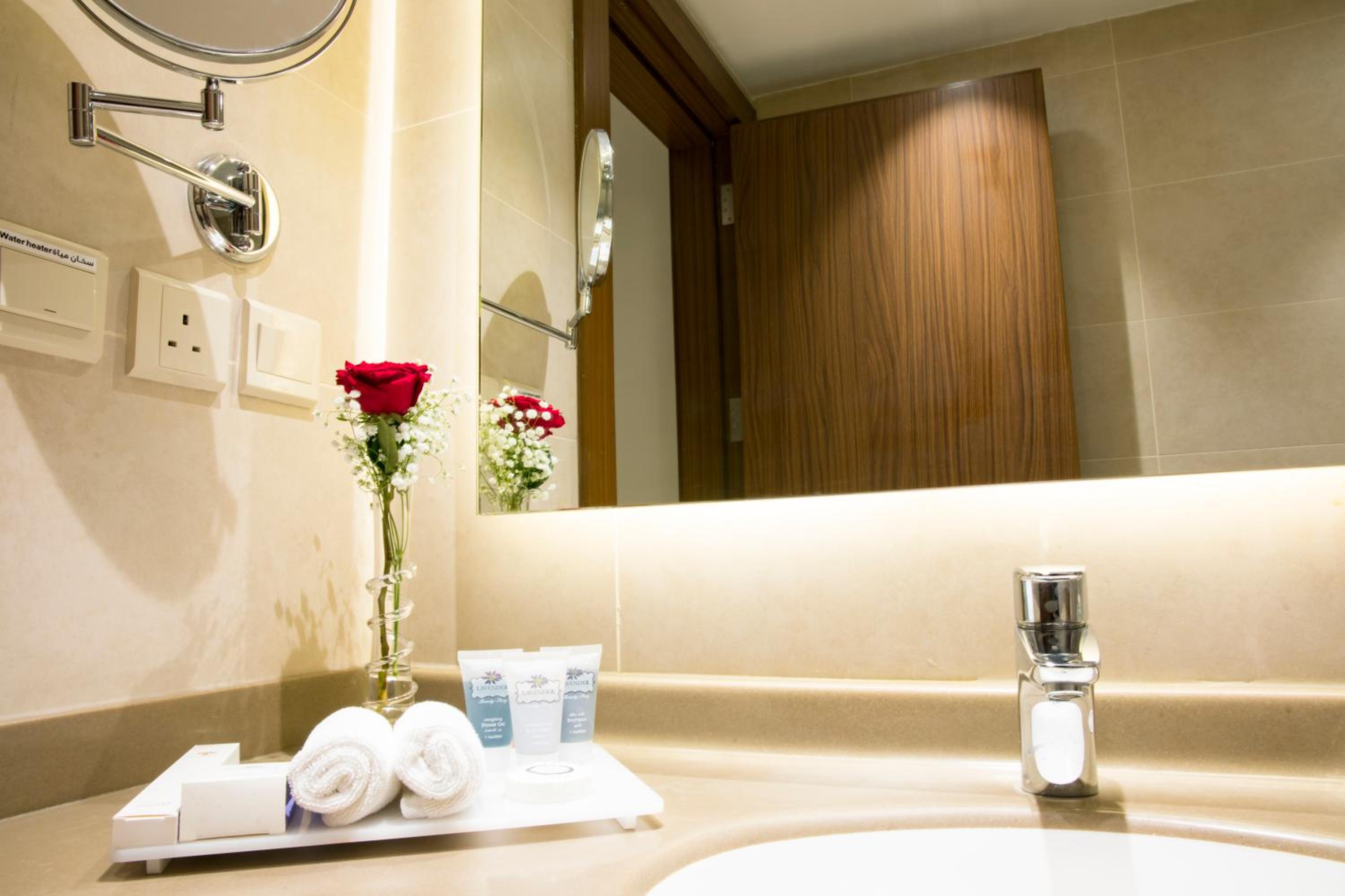 فندق هبة الله مكة(Hibatullah Hotel Makkah) 12/104