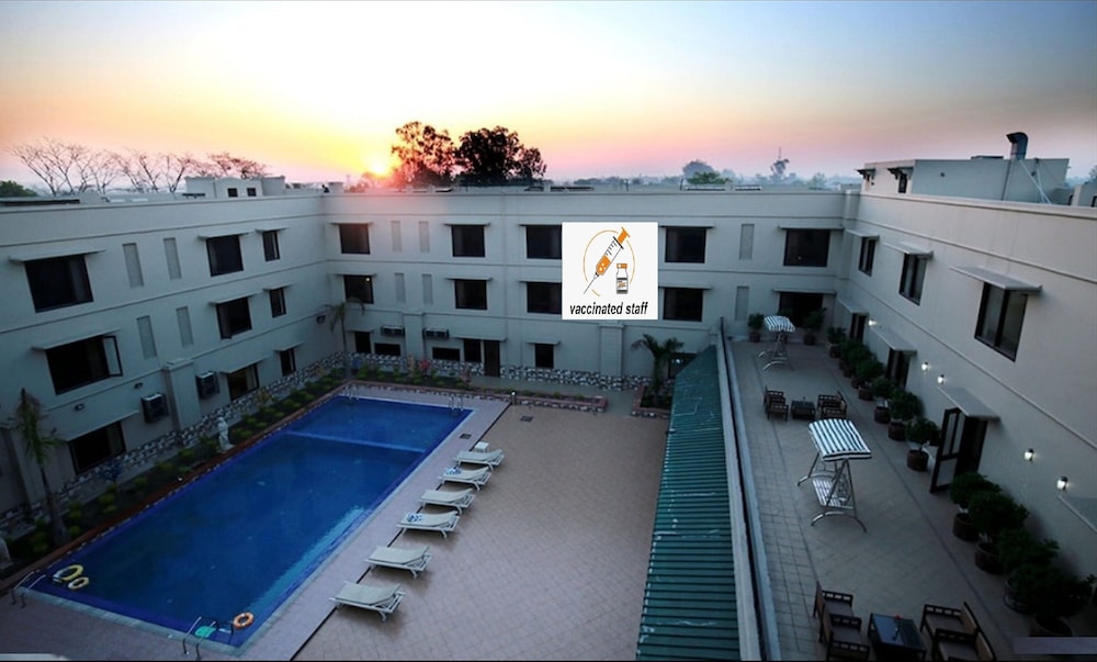 Hotel Uday Residency 2/39