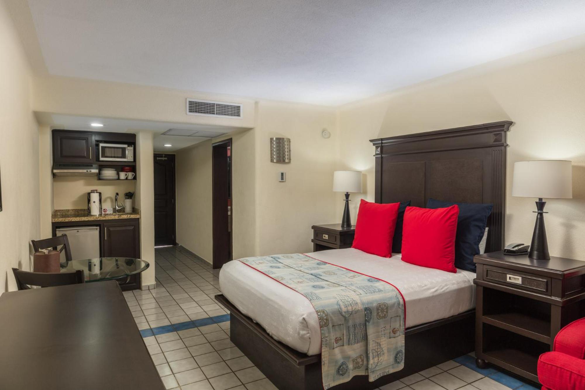 2 Bedrooms, Nautical, Suite, Double Bed