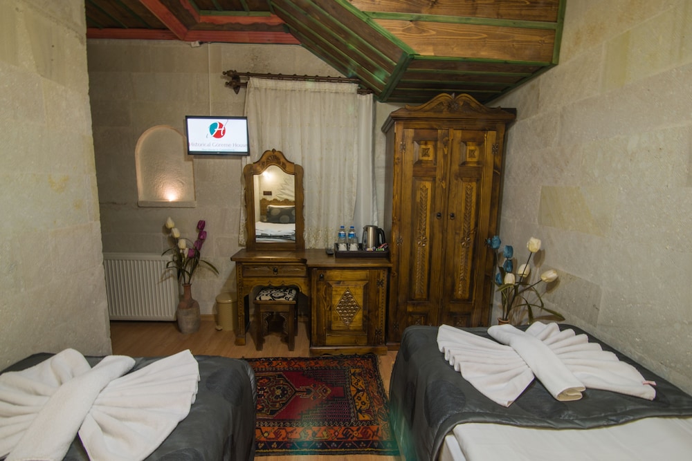 HISTORICAL GOREME HOUSE 12/65